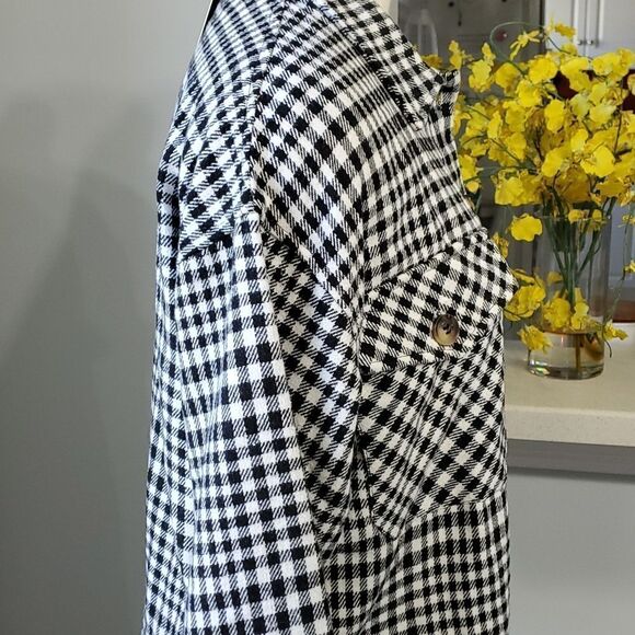 NWT, Pinkmarket black and white CLASSIC plaid. Button down shirt. SIZE L… - Picture 5 of 10
